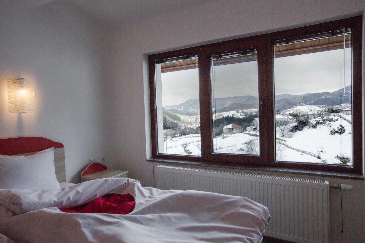 Guest House Panorama เกลา ภายนอก รูปภาพ